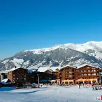 Fahrenheit Seven Hotel 4*