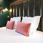 Fahrenheit Seven Hotel Courchevel