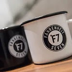 Fahrenheit Seven Hotel