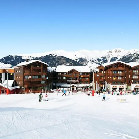 Hotell Fahrenheit Seven Courchevel