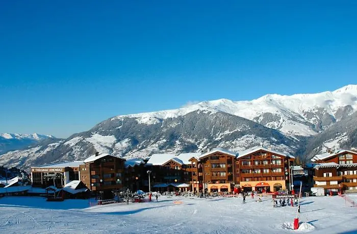 Fahrenheit Seven Otel 4*